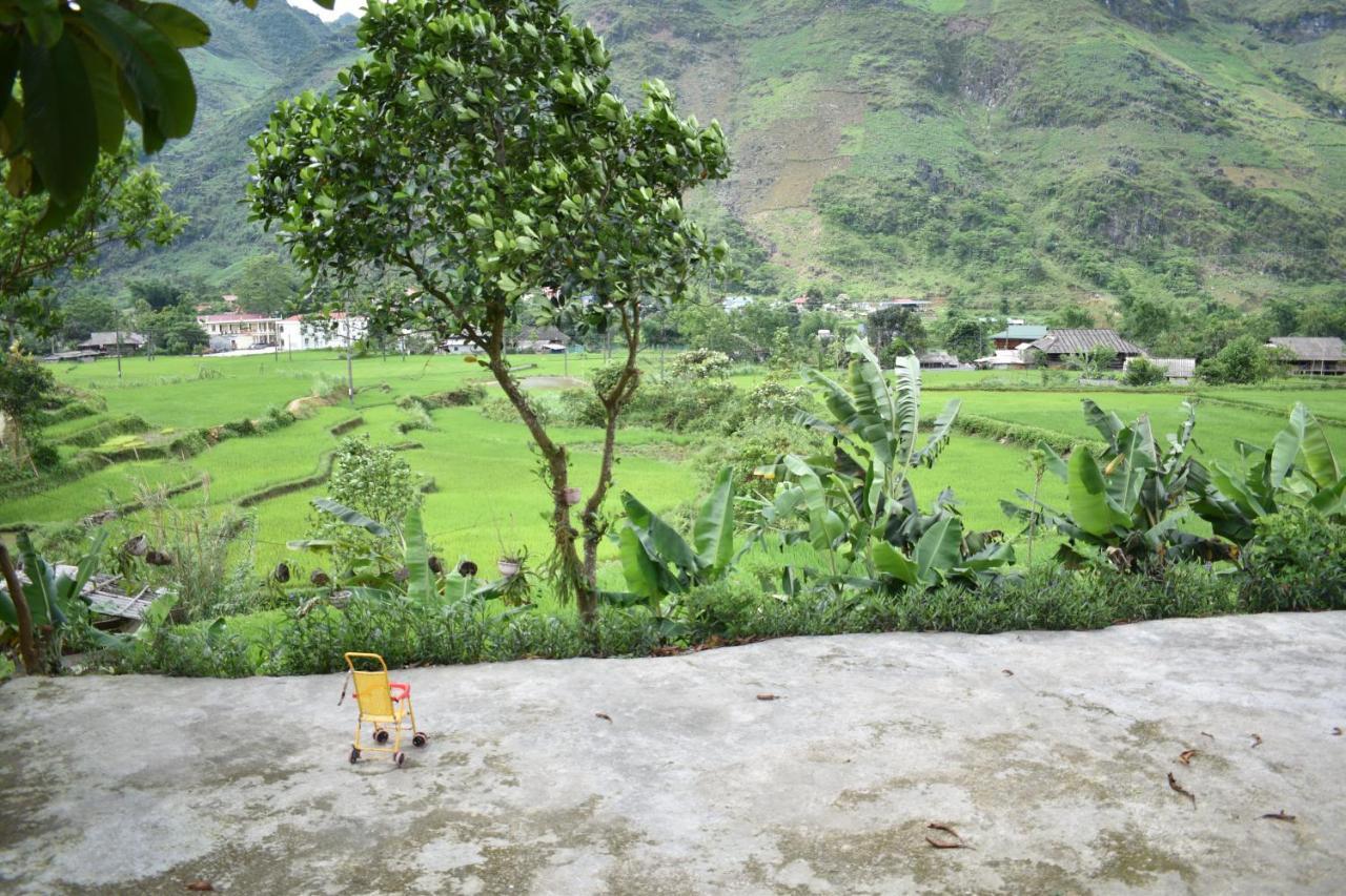 Du Gia Van Chung Homestay Làng Cac Exterior foto